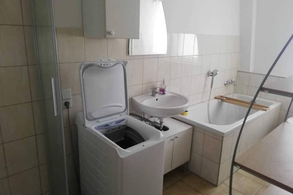 Ganze Wohnung, Die Unterkunft ist nicht mehr verfügbar!!!!!!!!!!! in Glauchau, Chemnitz und Umgebung
