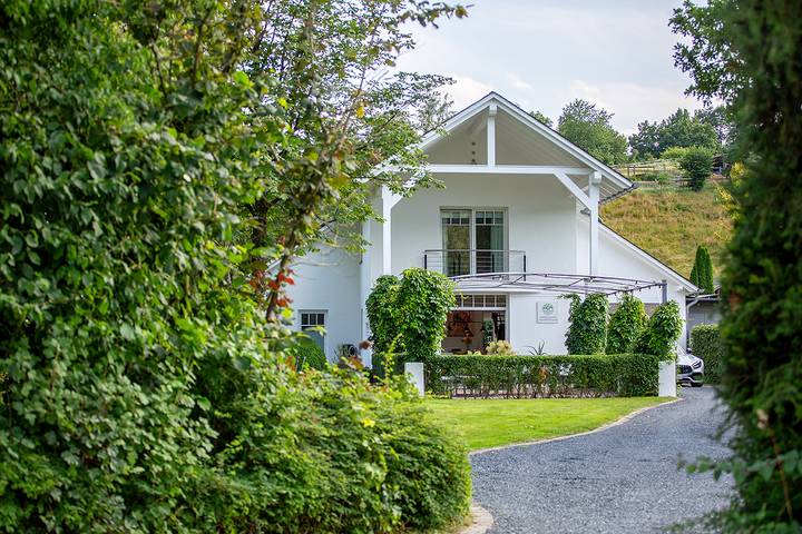 Ferienhaus für 6 Personen, mit Sauna und Garten in Eslohe
