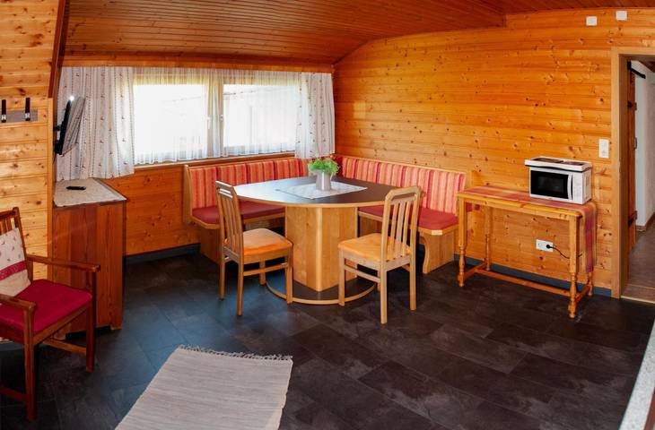 Ferienwohnung für 5 Personen, mit Balkon und Terrasse sowie Garten und Seeblick am Millstätter See - 4