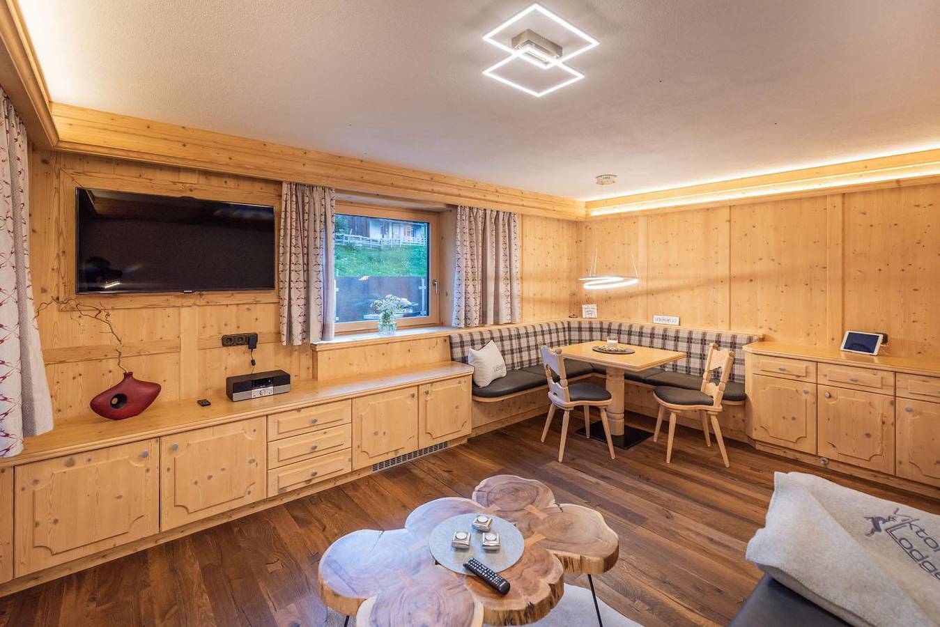 Ganze Ferienwohnung, Lechtal Lodge in Bach, Allgäuer Alpen (Österreich)