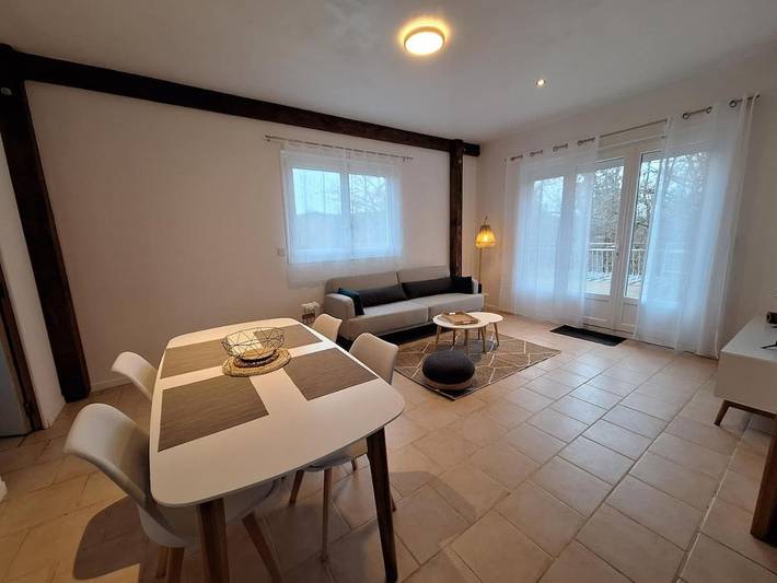 Location de vacances pour 4 personnes, avec jardin, animaux acceptés à Corancy - 3