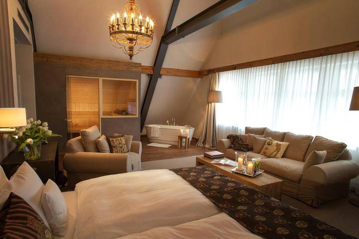 Hotel für 3 Personen, mit Whirlpool und Terrasse sowie Garten und Pool in Blankenhain - 3