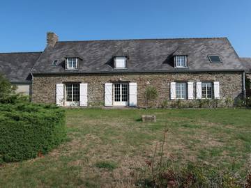 Gîte pour 6 personnes, avec jardin et terrasse dans Le Grouin du sud
