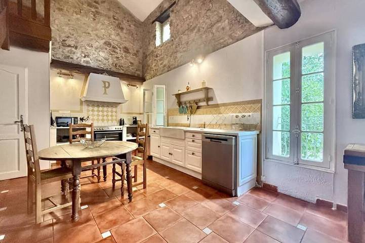 Gîte pour 13 personnes, avec jardin à Saint-André-de-Roquelongue - 2