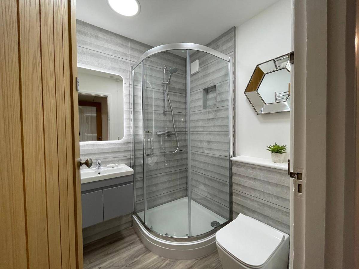 Entire apartment, Westward 14 Polzeath in St Minver Lowlands, Pentire Point - Widemouth