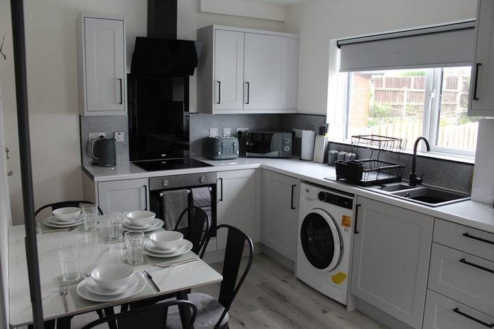 House - Sleeps 4 - Parking - Garden - City Centre in Leeds, Yorkshire del Oeste