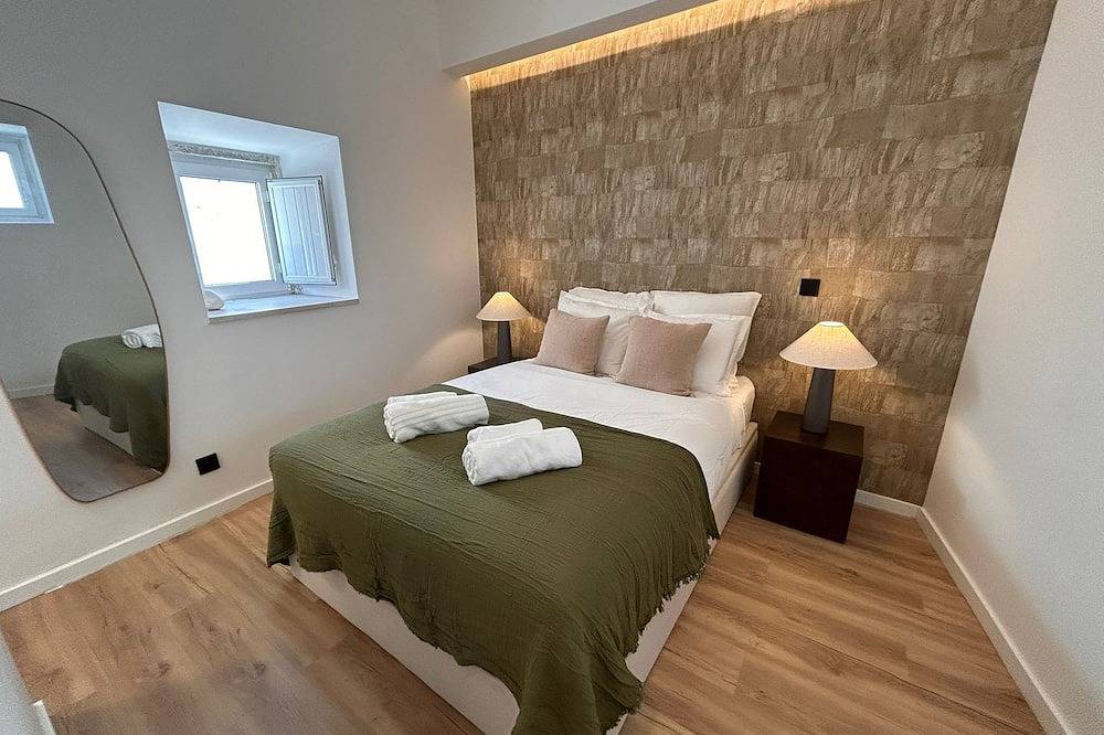 Ganze Wohnung, Arcos House by the Sea, 1 bedroom Apt Sleeps 4 in Paço de Arcos, Oeiras