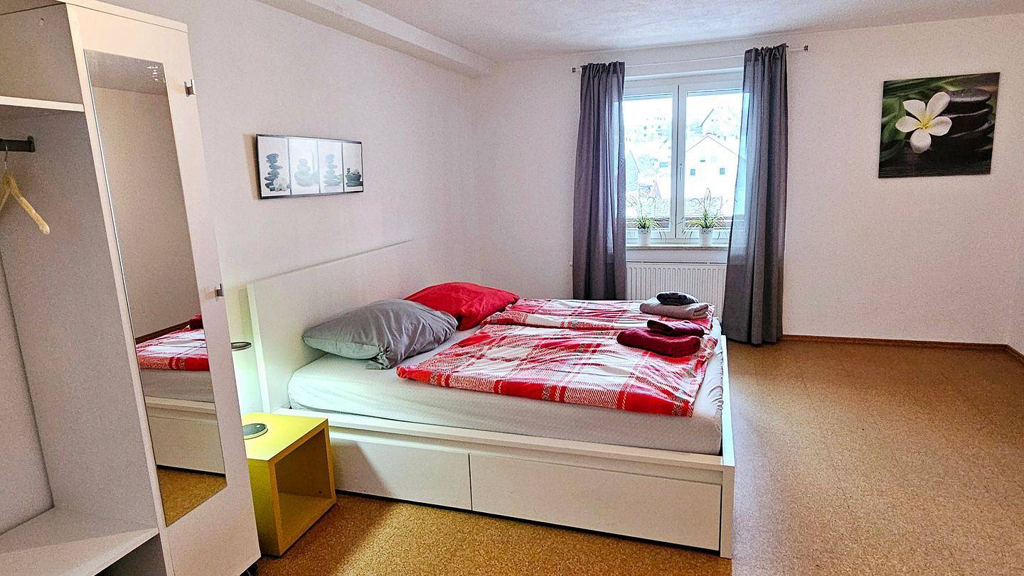 Ganze Wohnung, Entspannen und Wohlfühlen: Ferienwohnung „Ampermoos“ bei München! in Grafrath, Oberbayern