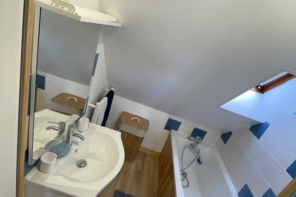 Face au Havre et à Deux pas du Centre de Port-bail-sur-mer in Port-Bail-sur-Mer, Côte de la Déroute