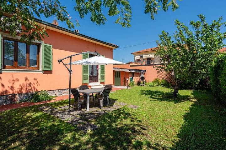 Casa vacanze 'Tuscany Relax Con Giardino' con giardino privato, Wi-Fi e aria condizionata in Pieve a Nievole, Provincia di Pistoia
