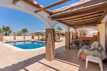 Casa De Vacaciones para 7 Personas en Cómpeta, Provincia de Málaga, Foto 1
