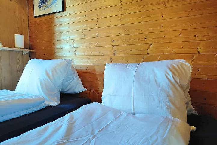 Gîte pour 6 personnes, avec jardin et balcon à Aeschi bei Spiez - 4