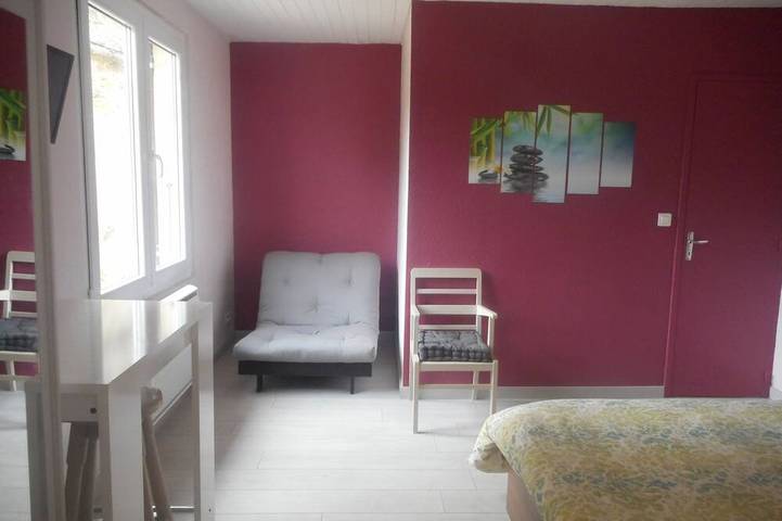 Gîte pour 2 personnes, avec jardin à Jumilhac-le-Grand - 3