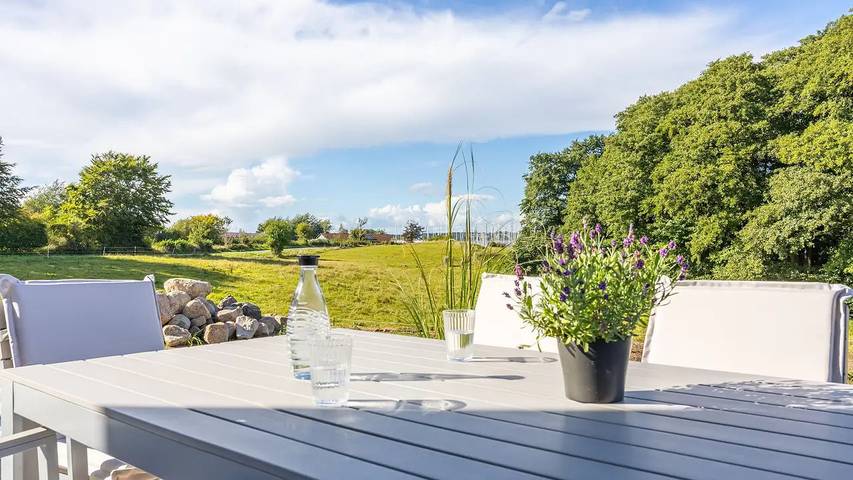 Ferienhaus für 4 Personen, mit Terrasse und Garten in Glücksburg