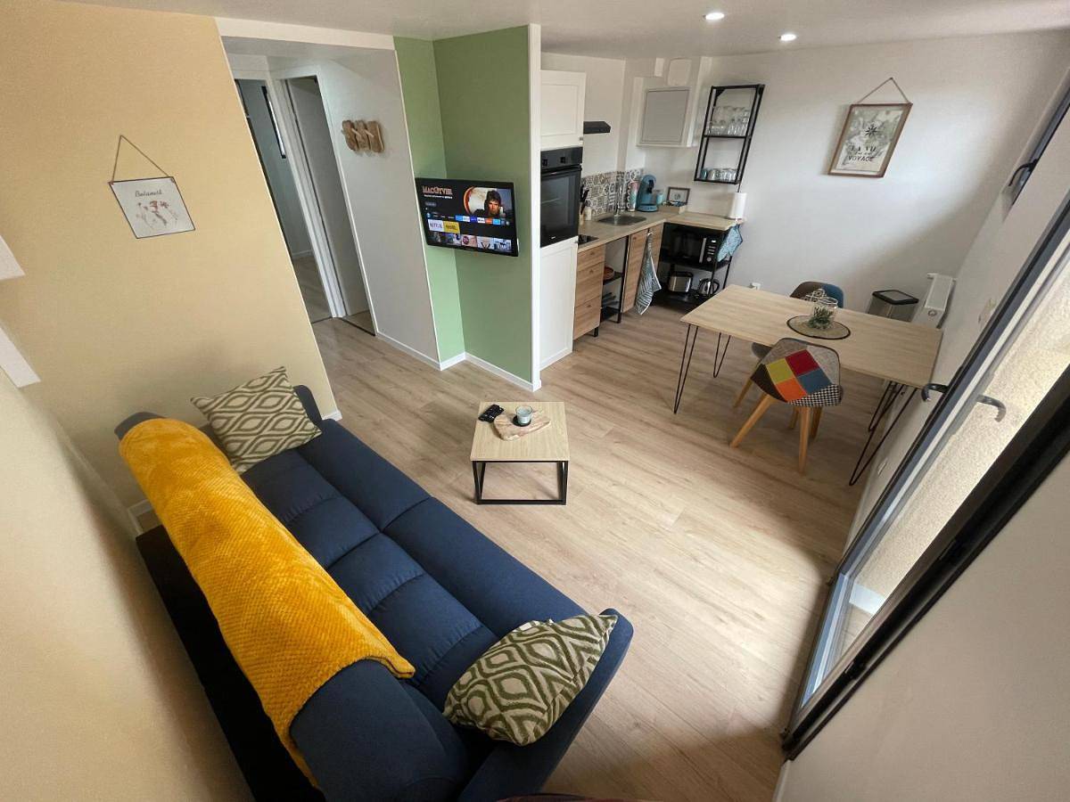 Appartement entier, Ô'Bon'Plan - Piscine, Calme, 20 min Lyon in Givors, Lyon et ses environs