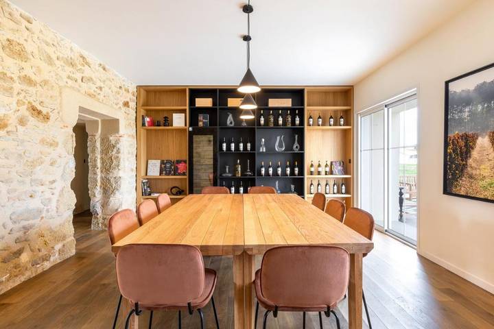 Gîte pour 14 personnes, avec Terrasse ainsi que Jardin et Vue à Illats - 3