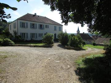 Chambre d’hôte pour 2 personnes, avec jardin et piscine dans Côte-d'Or