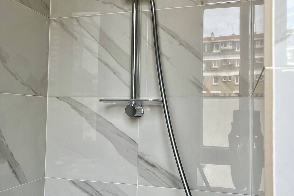 Appartement entier, Cosy apartment next to metro 7 in Aubervilliers, Seine-Saint-Denis