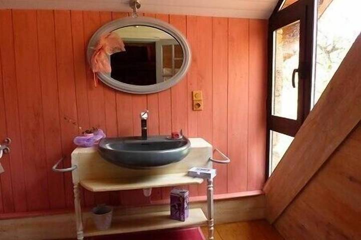Gîte pour 14 personnes, avec jardin et jacuzzi à Eyzerac - 4