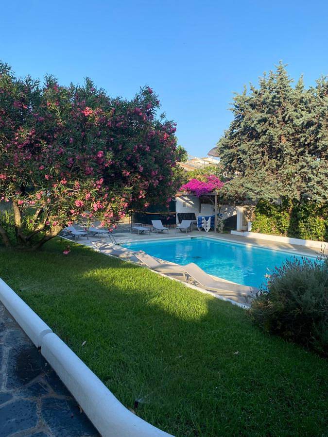 Hotel para 1 personas - 1