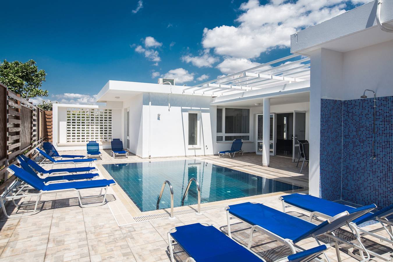 Villa voor 8 personen met tuin in Ayia Napa, Zuid Cyprus
