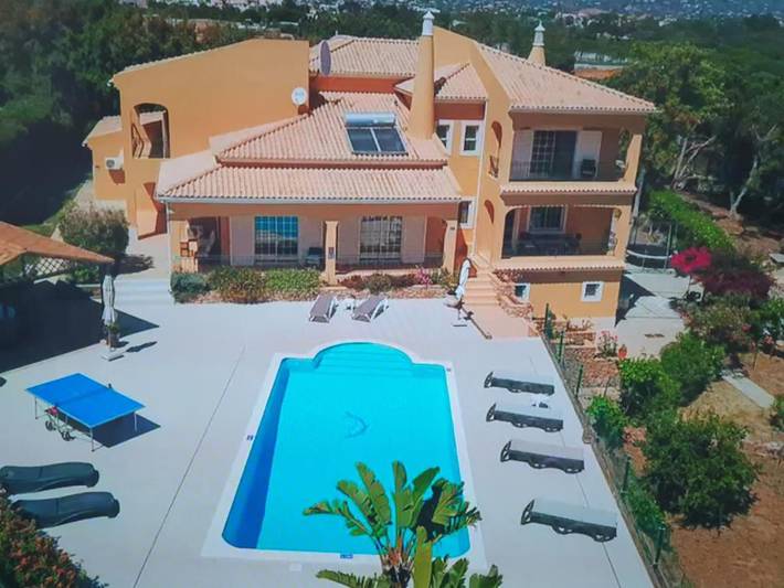 Villa für 10 Personen, mit Pool und Whirlpool - 1