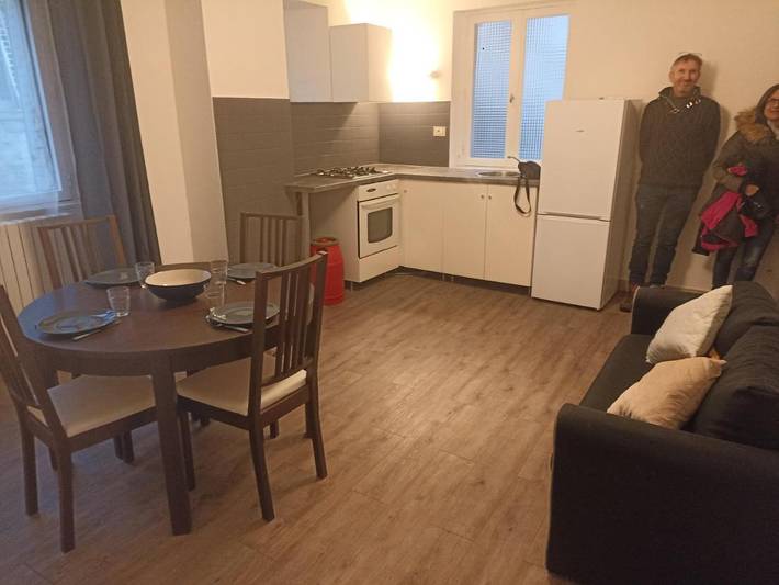 Gîte pour 6 personnes, avec vue à Salins-les-Bains - 3