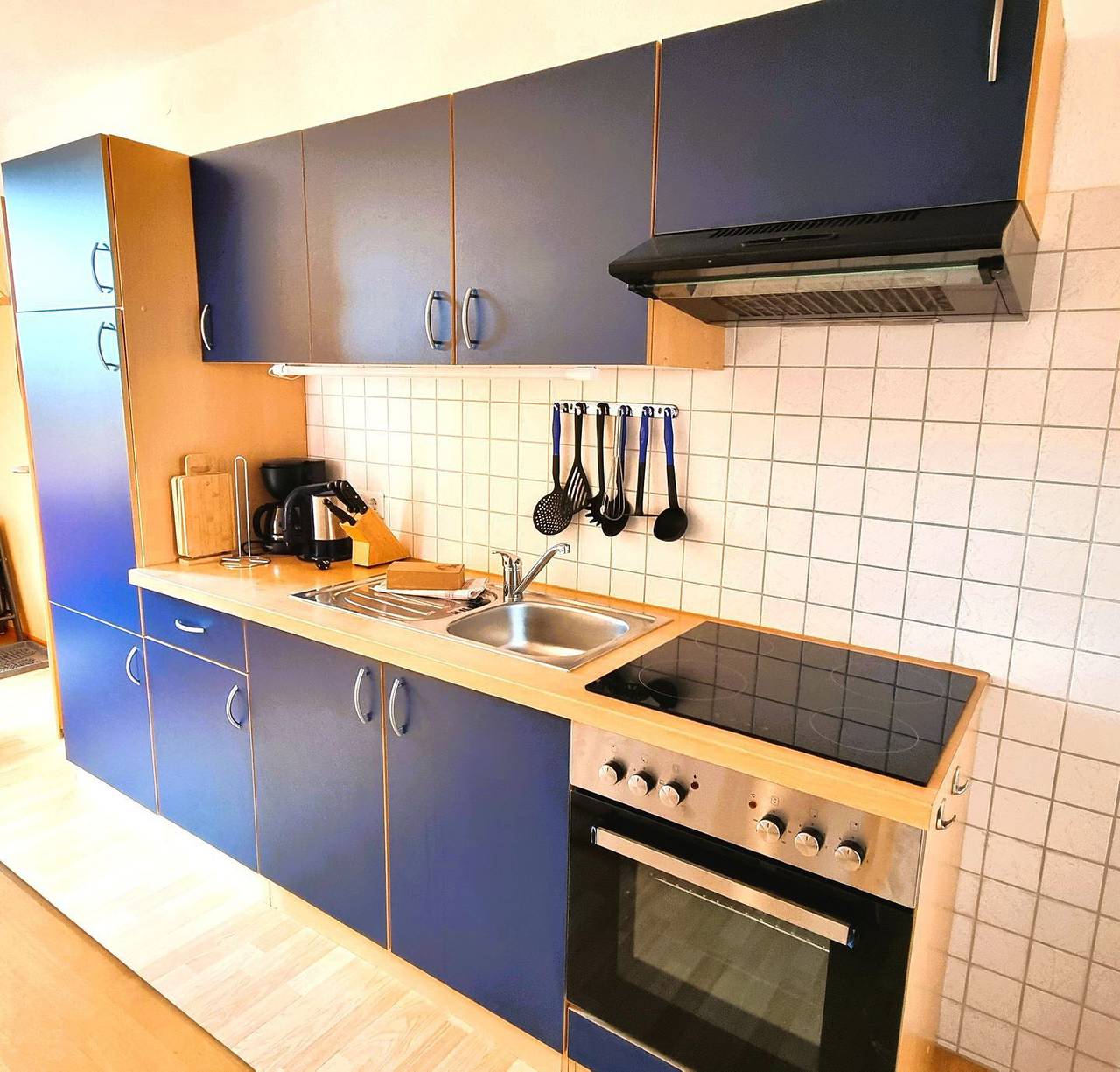 Appartement entier, Gemütliche Ferienwohnung mit Terrasse in Alt Reddevitz – Hund erlaubt in Alt Reddevitz, Mönchgut