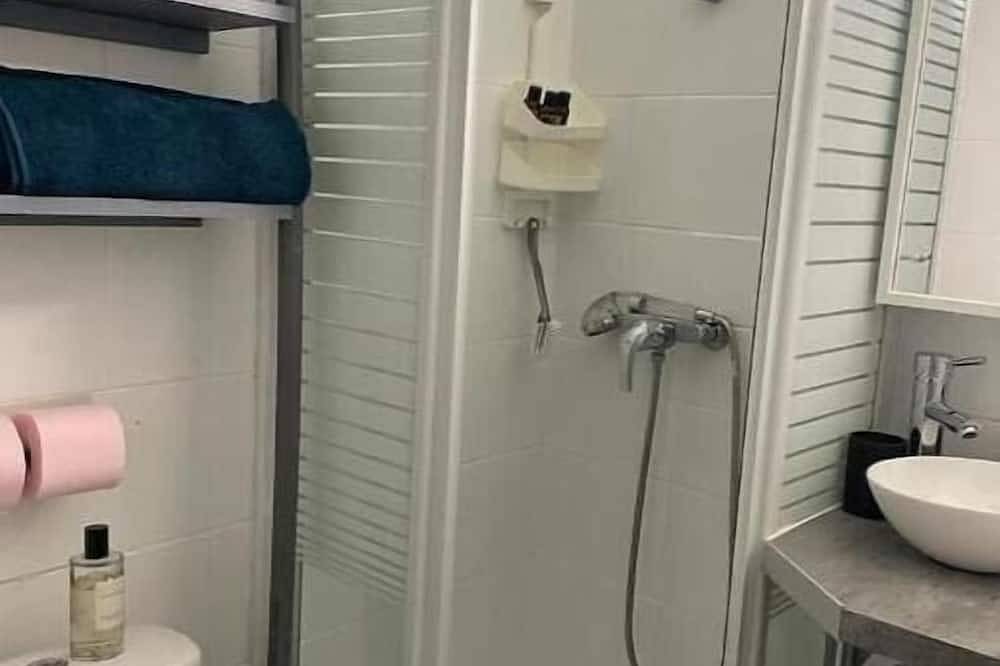 Entire apartment, Studio Cosy Très Proche de Paris, 3 min de la Gare in Colombes, Hauts-de-Seine