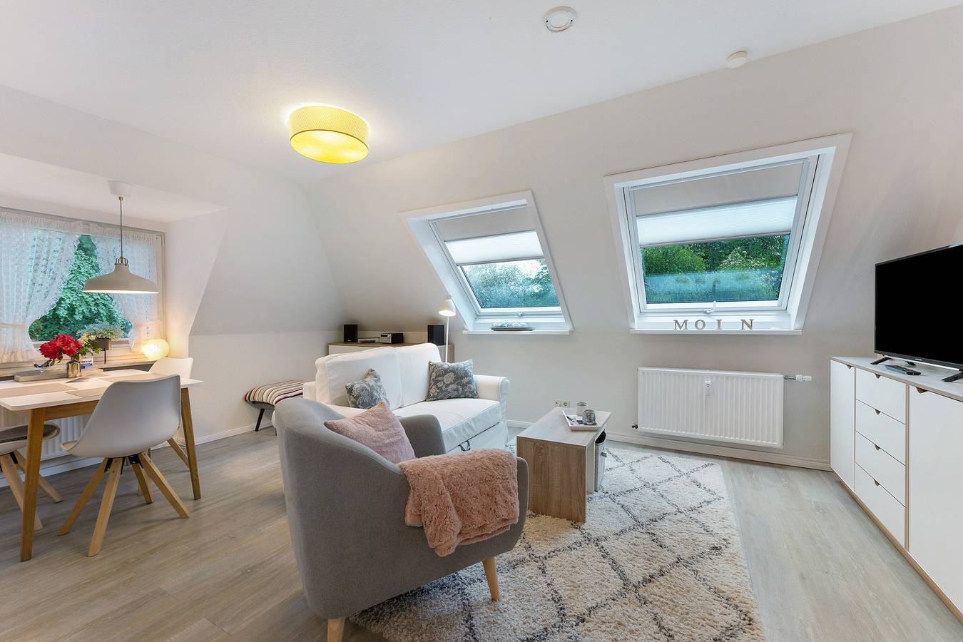 Hel studio-lejlighed, Studio for 3 personer med have in Glücksburg, Flensborg Fjord