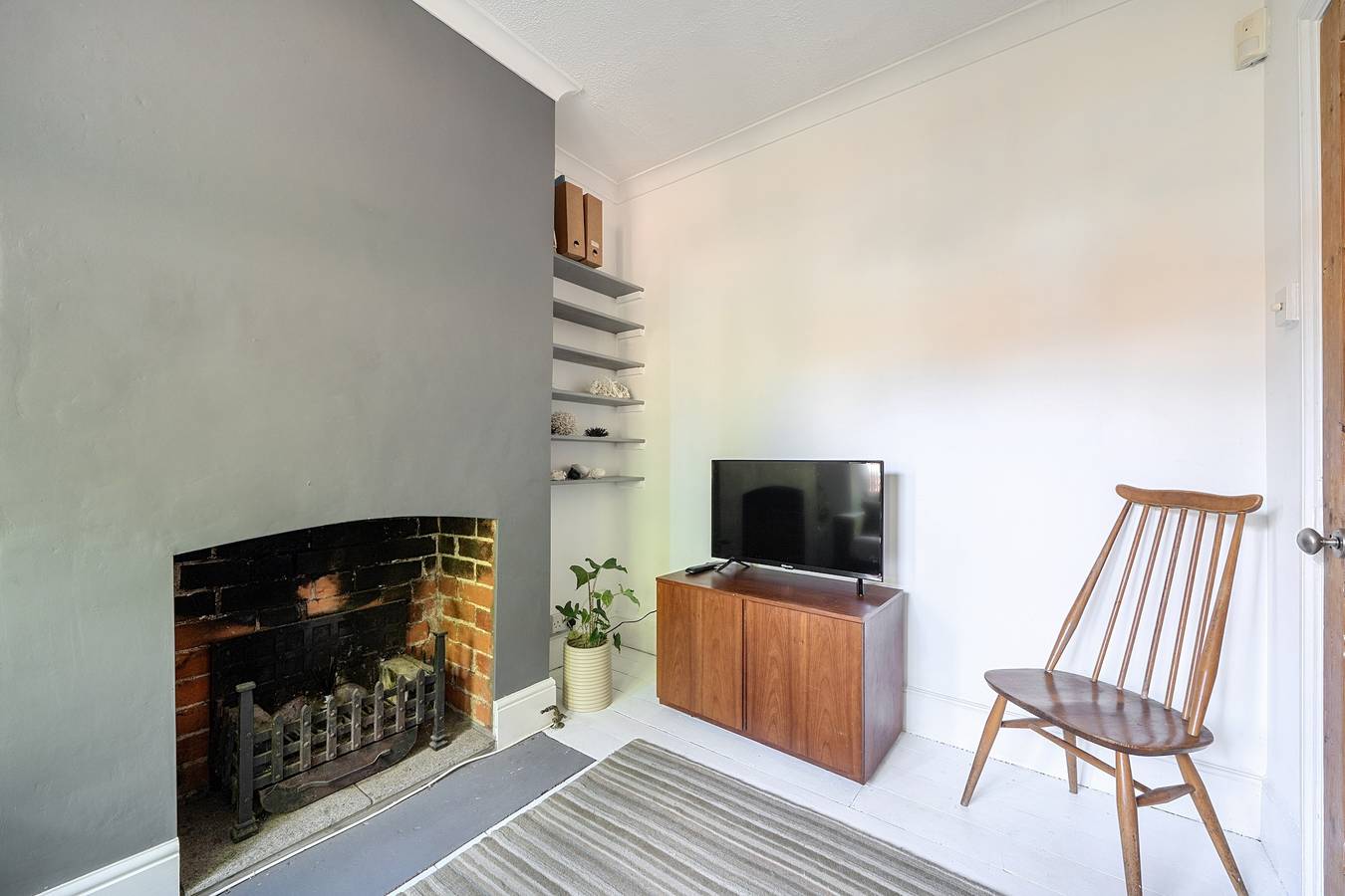 Victorian Terrace near Uni, sleeps 6, Garden in Reading, Berkshire