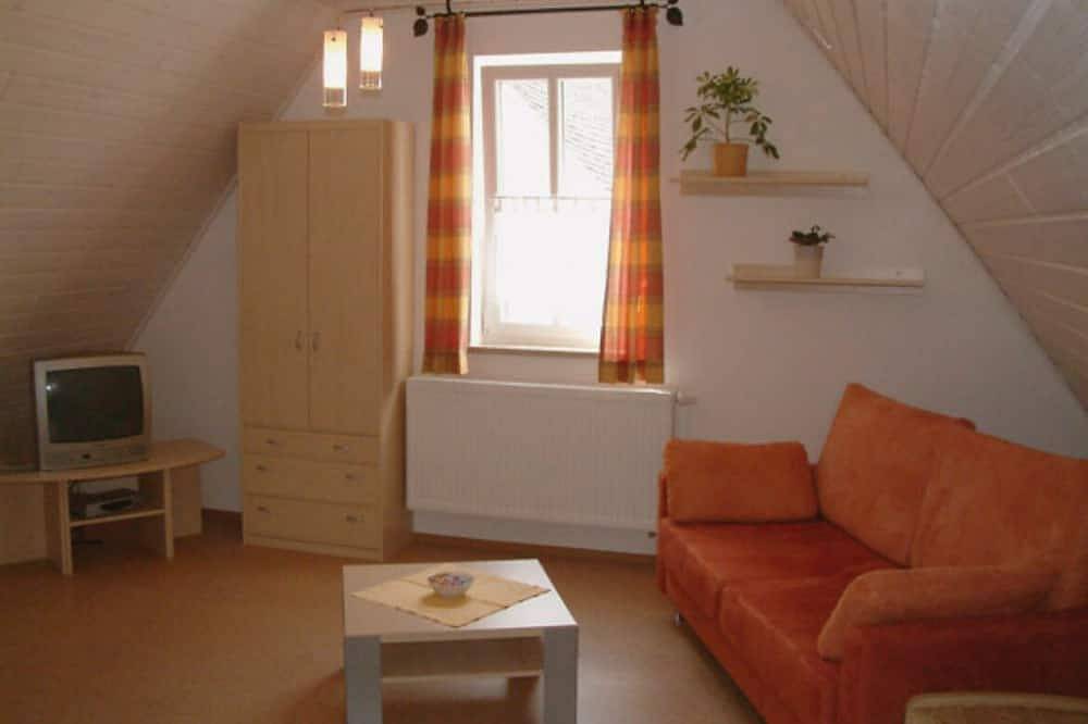 Dachgeschosswohnung (2.Og) am Ferienhof an der Stadtmauer Merkendorf in Merkendorf, Fränkisches Seenland