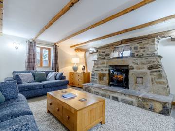 Log Cabin for 6 People in Clay Cross, Derbyshire, Photo 1