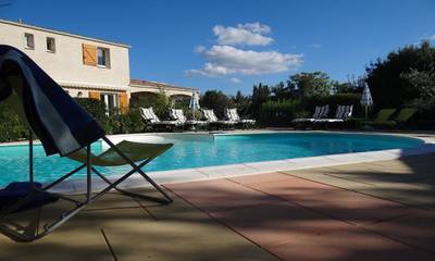 Gîte pour 6 personnes, avec jardin ainsi que piscine et terrasse, animaux acceptés à Notre-Dame-de-Londres
