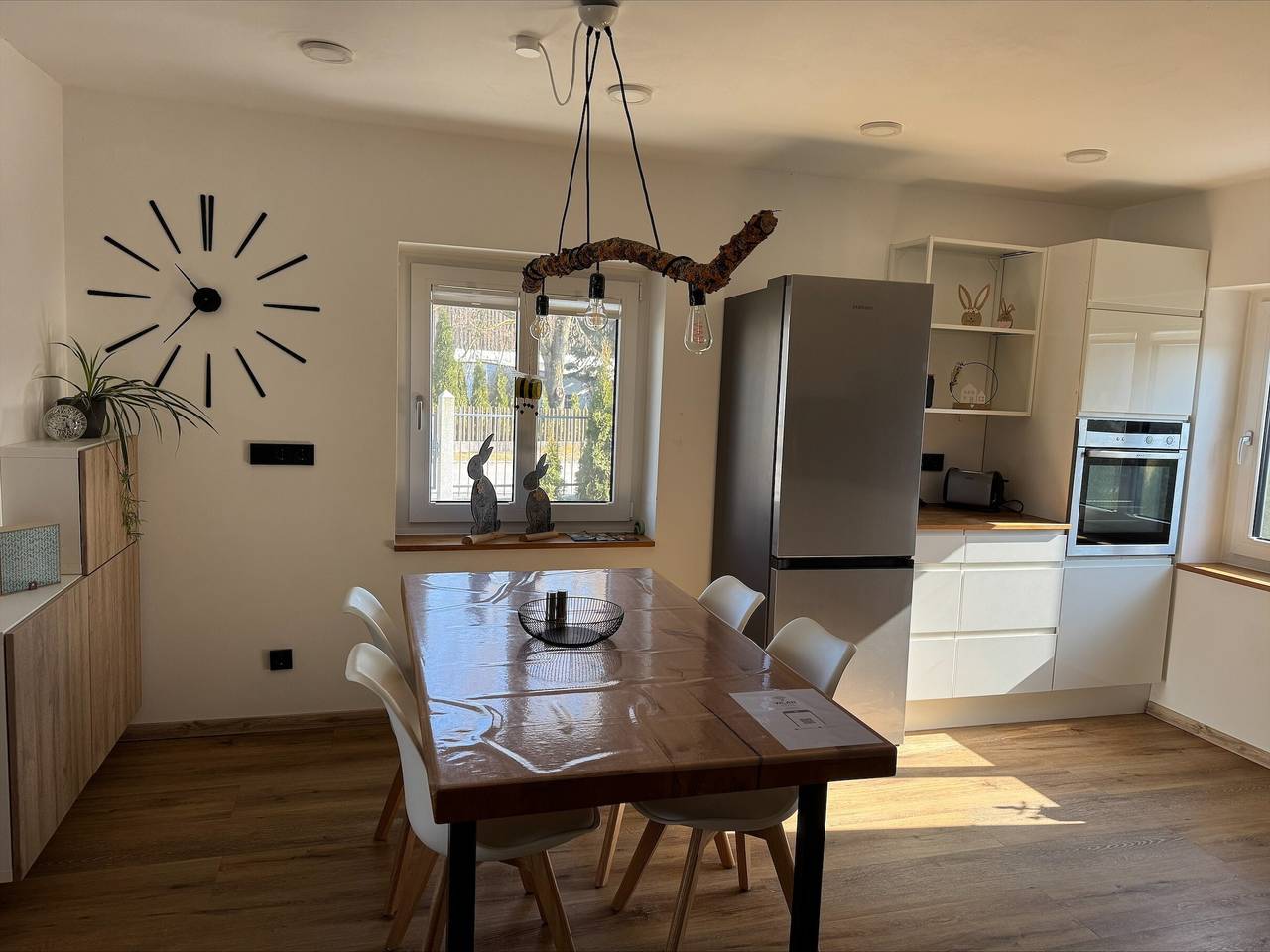 Ganze Wohnung, Ferienwohnung 'Am Biohof' mit privater Terrasse und Wi-Fi in Mengkofen, Ostbayern