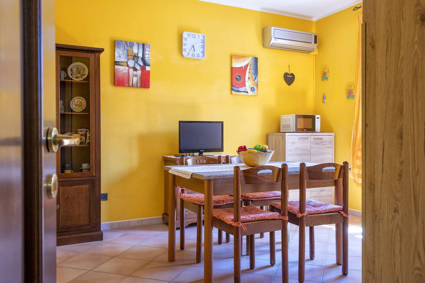 Ferienwohnung 'La Casa di Patty' mit Meerblick, Gemeinschaftsterrasse & Klimaanlage in Sennori, Sassari Provinz