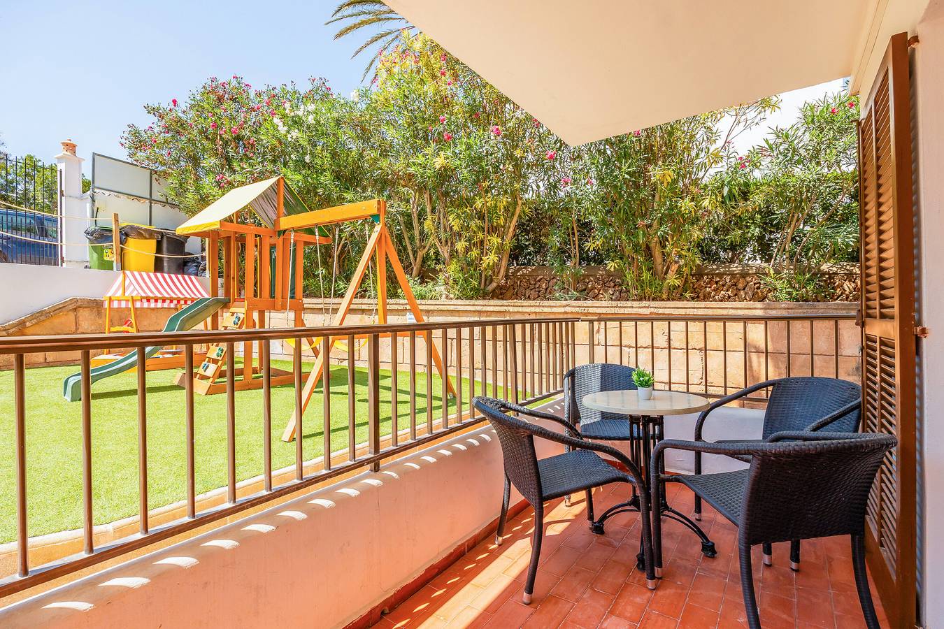 Entire apartment, Apartment 'Gran Sol Family 1' with Shared Pool, Wi-Fi and Air Conditioning in Cala Serena, Felanitx