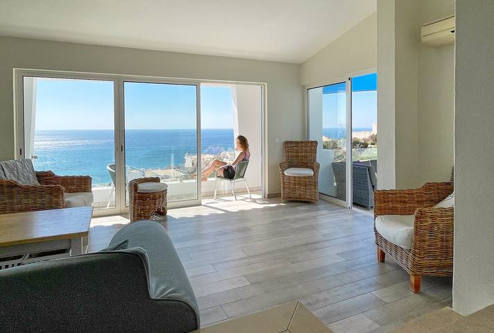 Casa de férias para 5 pessoas, com Vista para o mar e Varanda e ainda Terraço em Budens