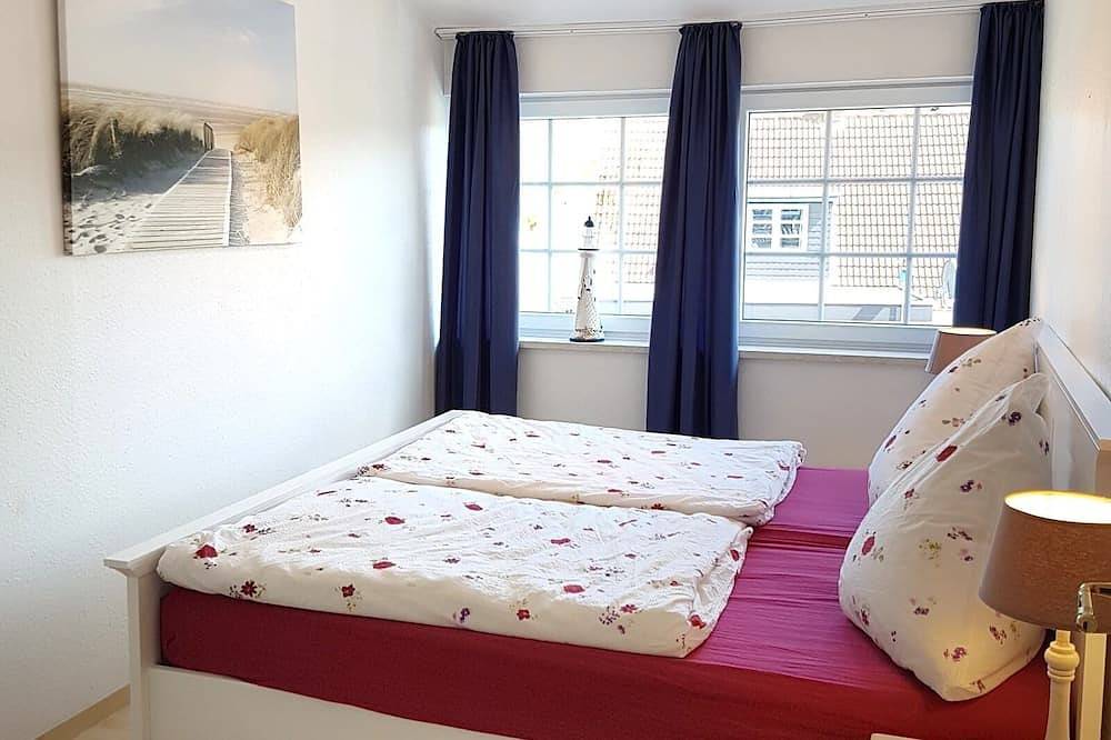 Ganze Wohnung, Diese große Ferienwohnung \"Fischreiher 1\" mit Wassergrundstück, Ruderboot und hauseigenen Fahrrädern ist eine der schönsten Urlaubsresidenzen am Ostseefjord Schlei in Kappeln, Kappeln & Umgebung