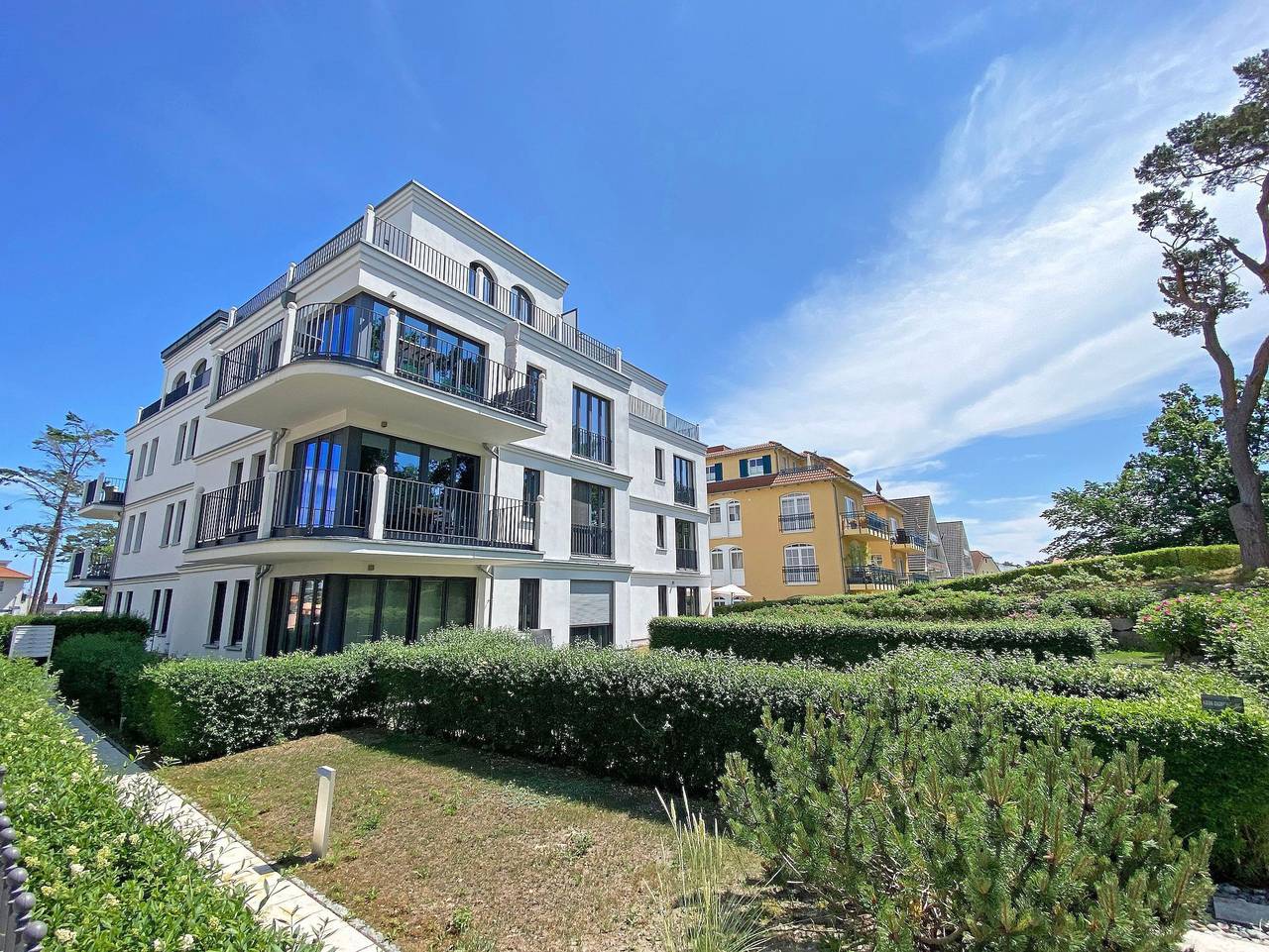 Ganze Ferienwohnung, F: Strandvilla Andrea Whg. 07 Meerblick mit Balkon in Baabe, Rügen