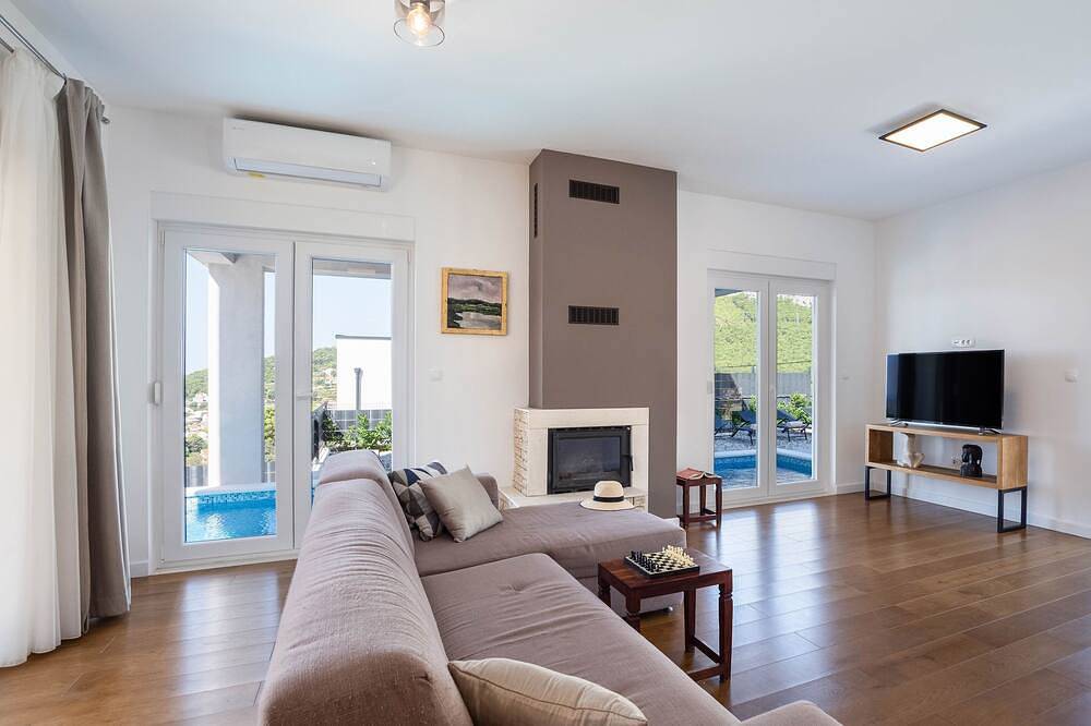 Holiday house above Split, surrounded by amazing nature and greenery! in Klis, Split-Dalmatien
