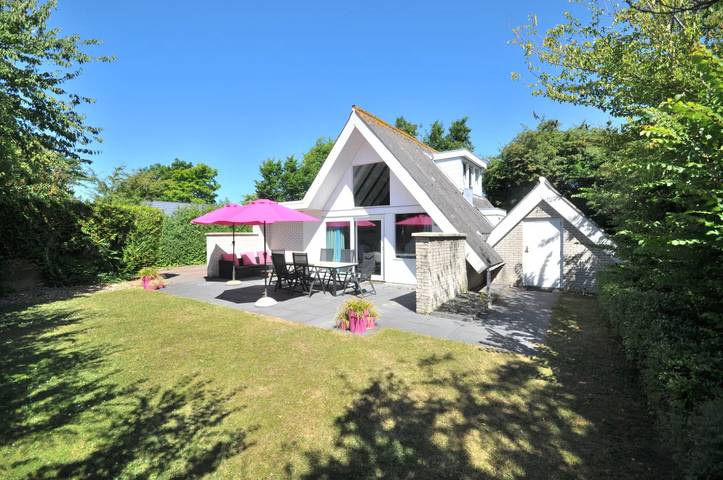 Bungalow für 6 Personen, mit Terrasse und Garten in Zoutelande