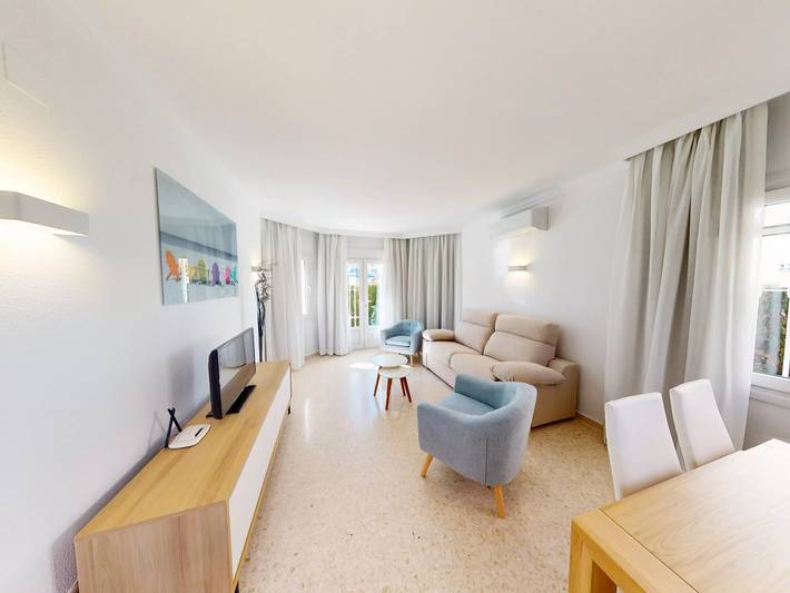 Villa für 7 Personen, mit Pool und Garten in Oliva - 2