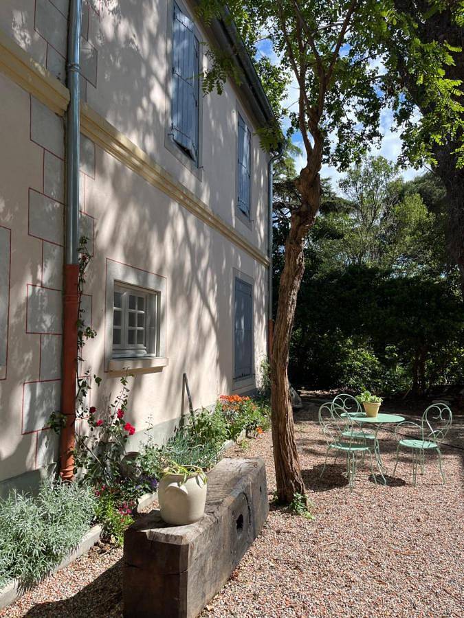 Gîte pour 4 personnes, avec terrasse à Coursan