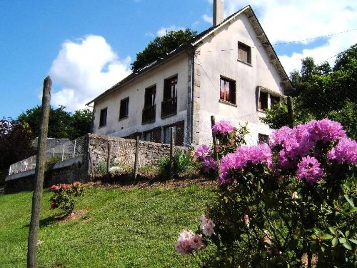 Gîte pour 3 personnes à Saint-Hilaire-les-Courbes