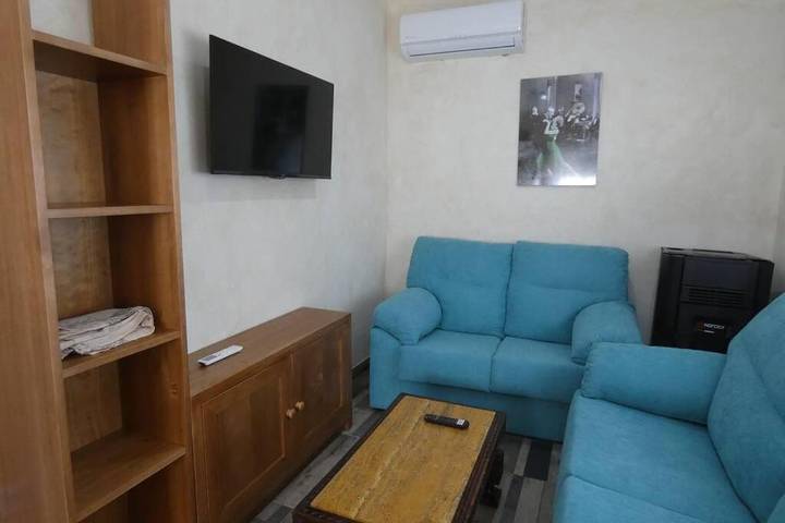 Apartamento para 4 personas, con Terraza además de Jardín y Vistas en Bullas