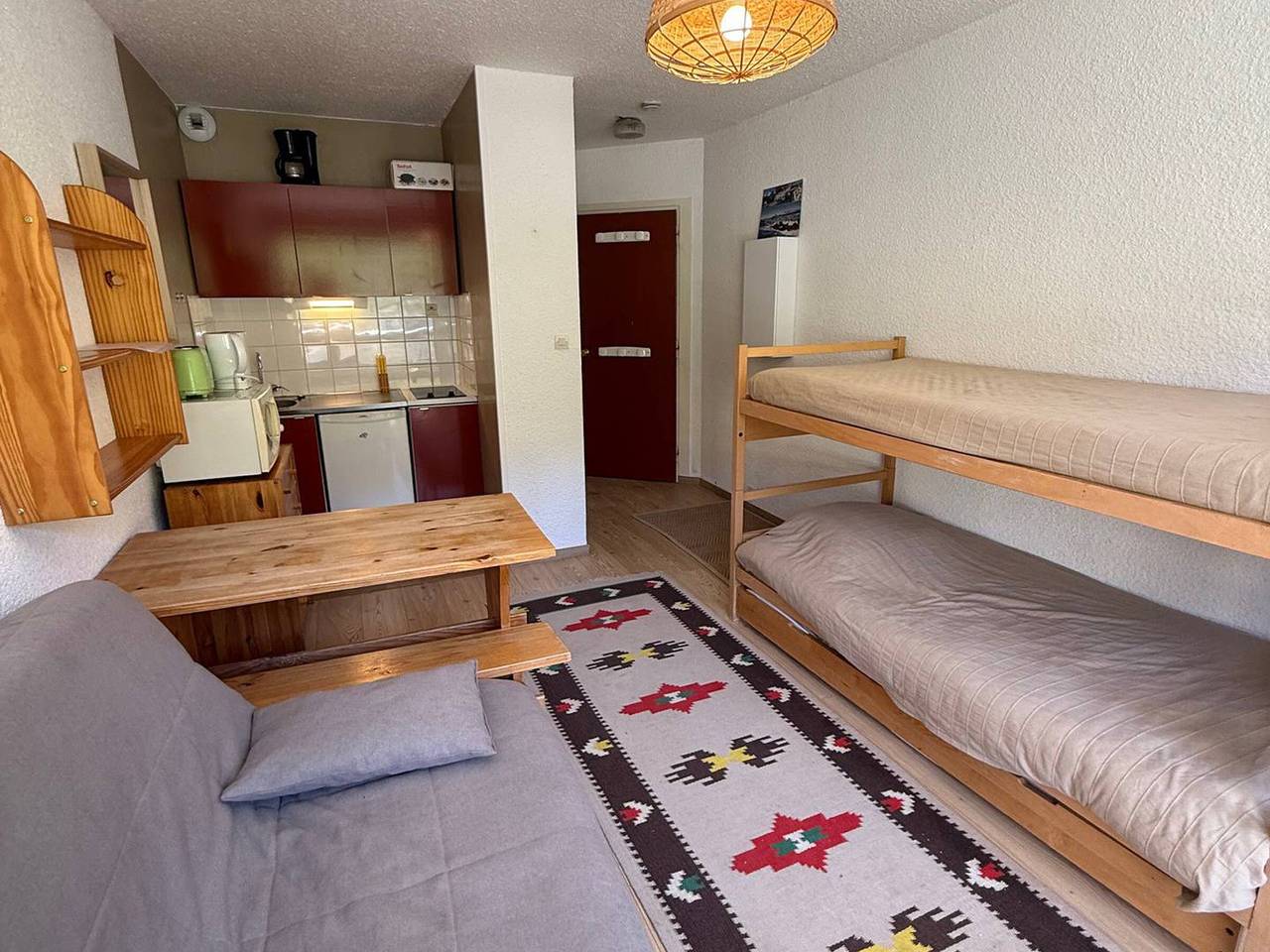Appartement entier, Studio 3 couchages au pied des pistes avec balcon in Prapoutel, Les Adrets