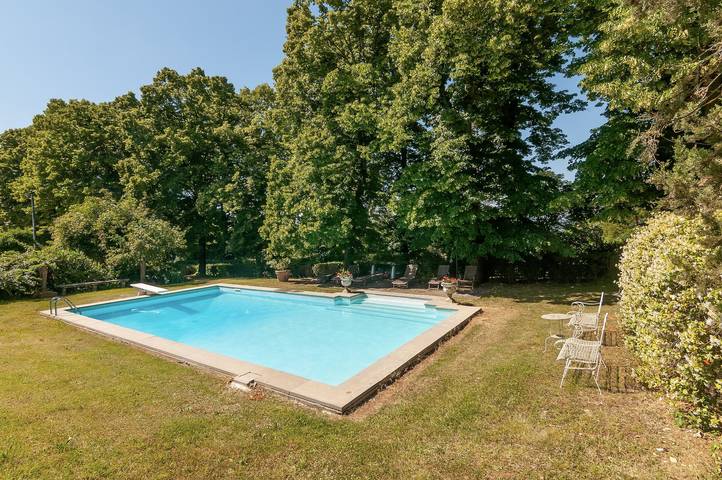 Entire apartment, Villa Il Rossignolo Apartment – Private Garden, Shared Pool & Terrace, Wi-Fi in Comune di Galuzzo (1861-1865), Bagno a Ripoli