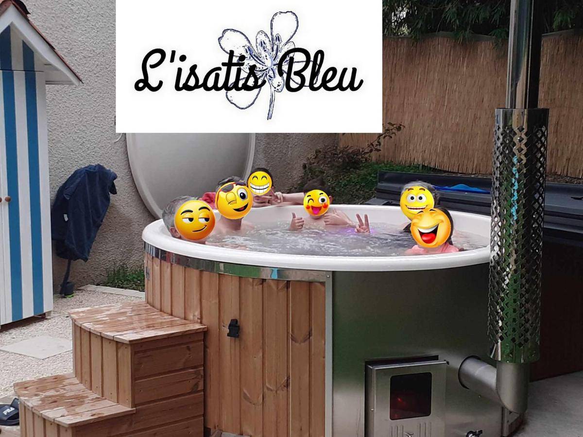 Two-Bedroom House in Parisot, Région d'Albi