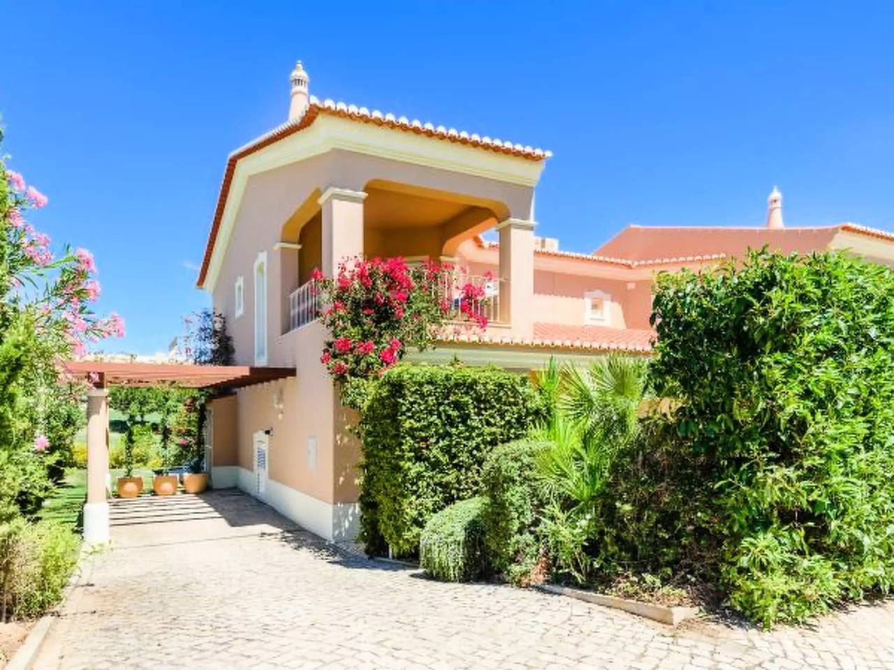 Villa pour 6 Personnes dans Santa Maria, São Gonçalo de Lagos